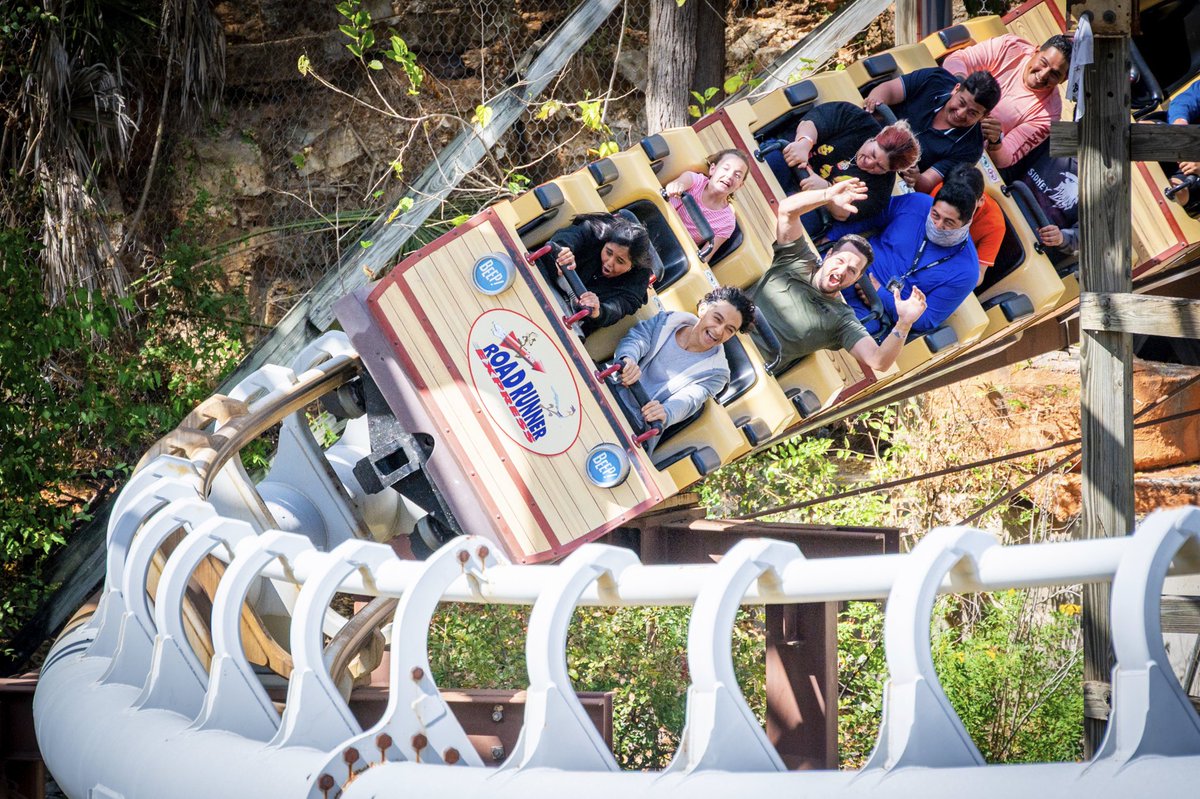 Amusement Hunter Photography (@amusementhunt) on Twitter photo Its amazing how modern, yet still very arrow, Roadrunner Express <a href="/SF_FiestaTexas/">Six Flags Fiesta Texas</a> feels. October 2023. #sixflags #fiestatexas #sixflagsfiestatexas #rollercoaster Its amazing how modern, yet still very arrow, Roadrunner Express <a href="/SF_FiestaTexas/">Six Flags Fiesta Texas</a> feels. October 2023. #sixflags #fiestatexas #sixflagsfiestatexas #rollercoaster