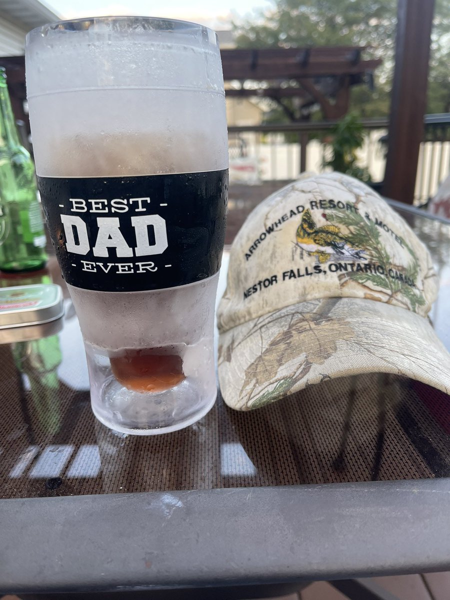 It’s 73, heat wave broke, I have pressure washed my deck and two patios, and weather sealed the patios. I’ve had two whiskey sours, three beers, and now enjoying a Captain and Coke. It’s time for an ask me anything with your self proclaimed  favorite Uncle of #Vikings Twitter😂