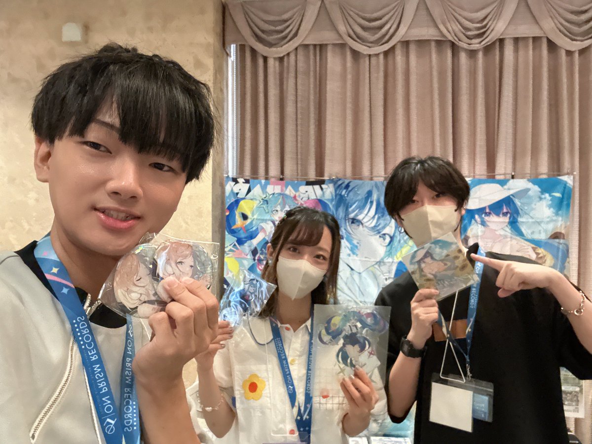 マジカルミライ2025 in SENDAI
＿人人人人人人人人人＿
＞　3日目設営完了　＜
￣Y^Y^Y^Y^Y^Y^Y^Y￣
📍クリエイターズマーケット B-14
✅市瀬るぽ
#マジカルミライ2025 #クリエイターズマーケット