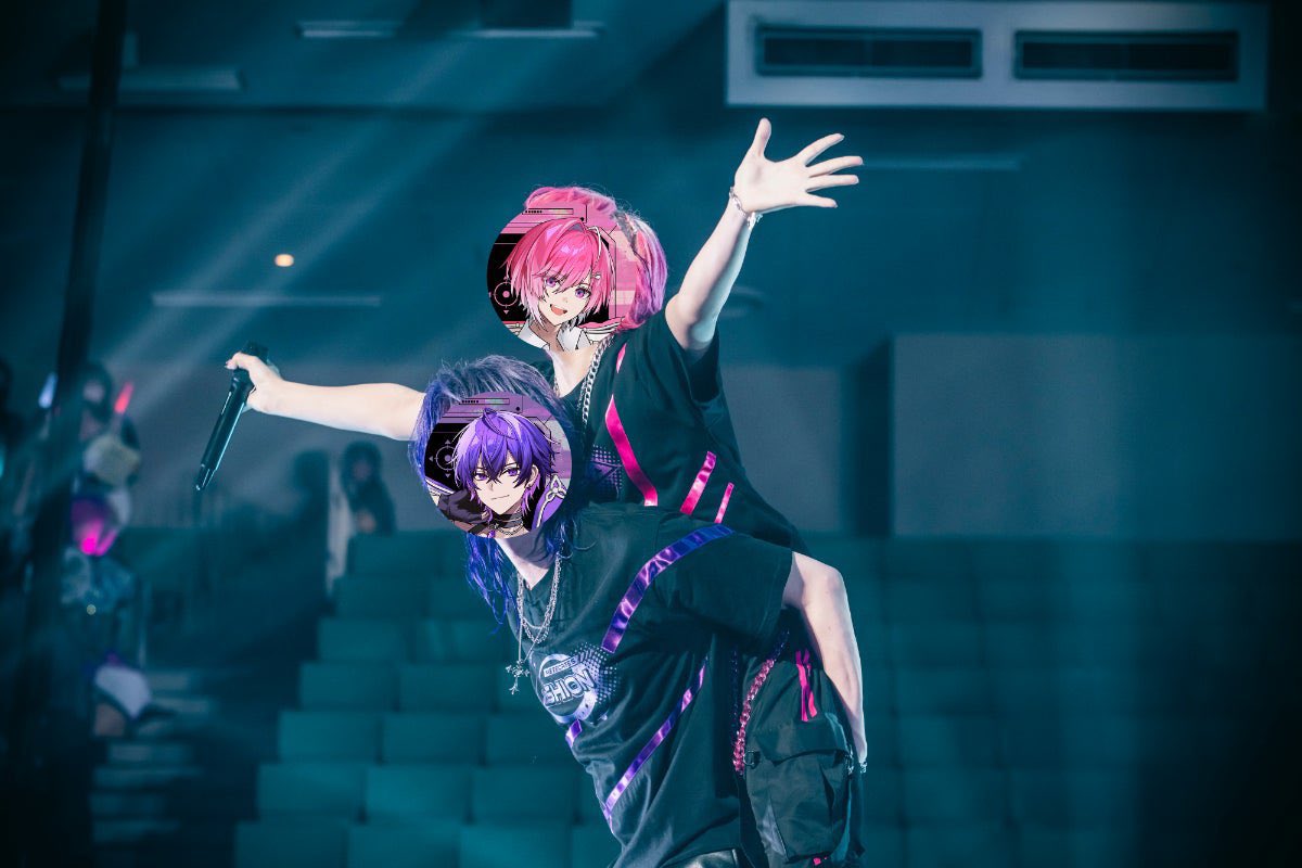 このお写真、これとリンクしてしまった💜🩷 #めておら日本武道館ライブ