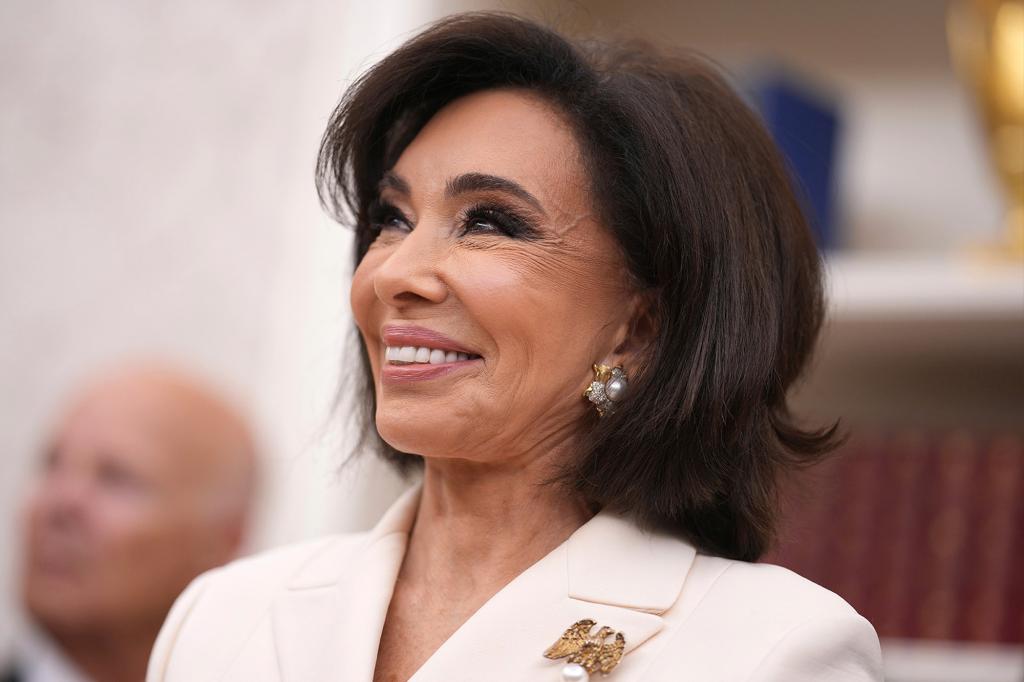 nypost's tweet image. Former Fox host Jeanine Pirro confirmed as DC US Attorney after tense partisan struggle trib.al/mujrrJU