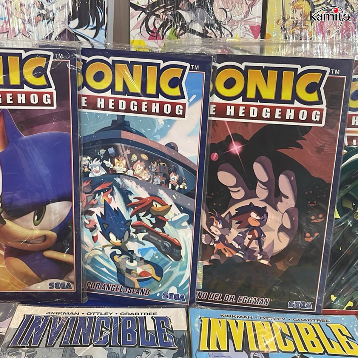 Kamite5's tweet photo. 🗓️ Hoy es un gran día para darse una vuelta por la #ExpoMAC 🚶♂️✨
😎 Nuestros amigos de #SuperManga los esperan con increíbles #kamitítulos en su stand. 🛍️¡Es el momento perfecto para sumar nuevas historias a sus estanterías! 📚✨ https://t.co/f1QKyvExbx