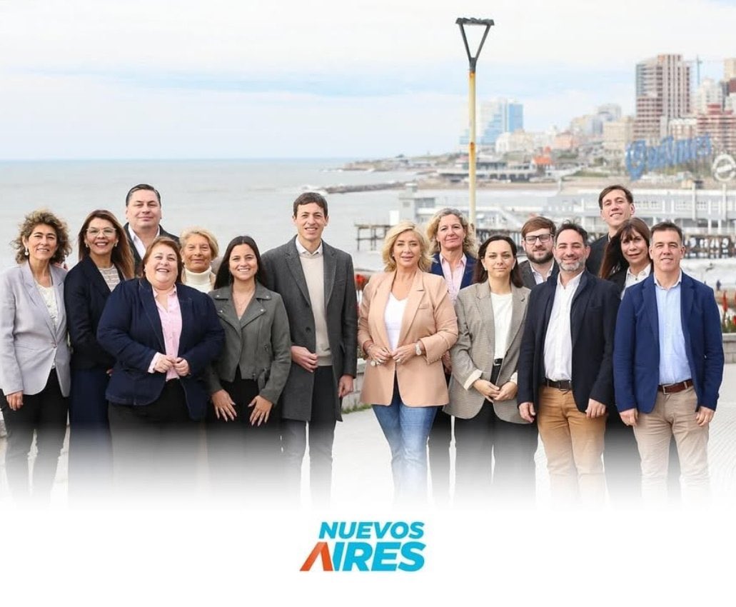 Ana Marino (@anitamarinomdq) on Twitter photo #MarDelPlata ⏳Cuenta regresiva para el 7/9 #NuevosAires 🗳️💪🏻 <a href="/gabyazcoitia/">Gabriela Azcoitia</a> <a href="/ArielMBordaisco/">Ariel Bordaisco</a> <a href="/DanielN_UCR/">Daniel Alberto Nuñez</a> <a href="/ucrmdpbatan/">UCR Mar del Plata Batán</a> #MarDelPlata ⏳Cuenta regresiva para el 7/9 #NuevosAires 🗳️💪🏻 <a href="/gabyazcoitia/">Gabriela Azcoitia</a> <a href="/ArielMBordaisco/">Ariel Bordaisco</a> <a href="/DanielN_UCR/">Daniel Alberto Nuñez</a> <a href="/ucrmdpbatan/">UCR Mar del Plata Batán</a>