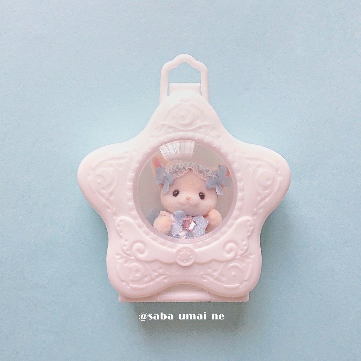 セリアの星型ケース新しい色でてた•᎑•🩵🤍