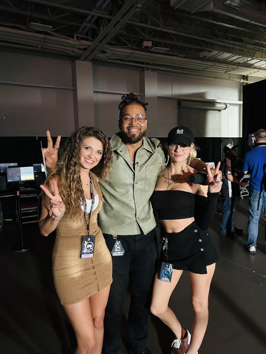 The aura is off the charts when <a href="/GuyBlaze/">Blaze 🔥</a> is around 😎 #HCSSLC25