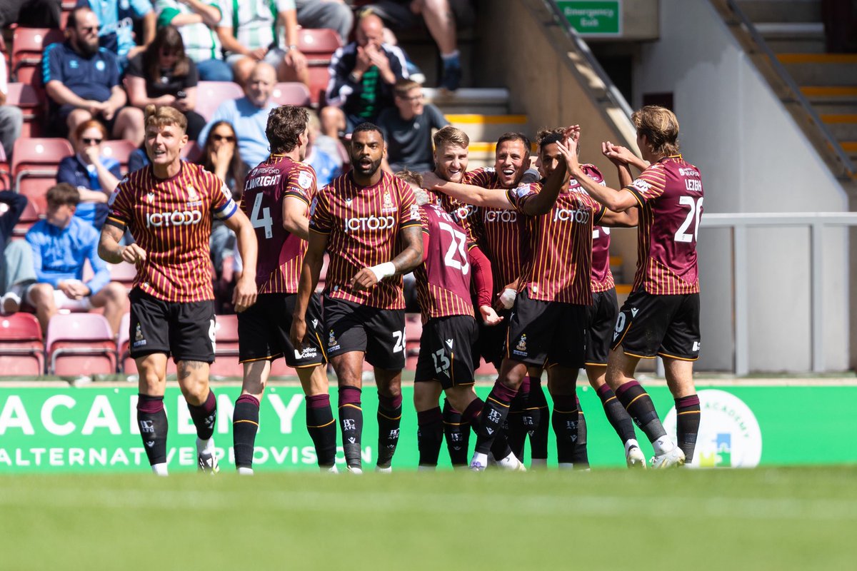 Curtis Tilt tweet media