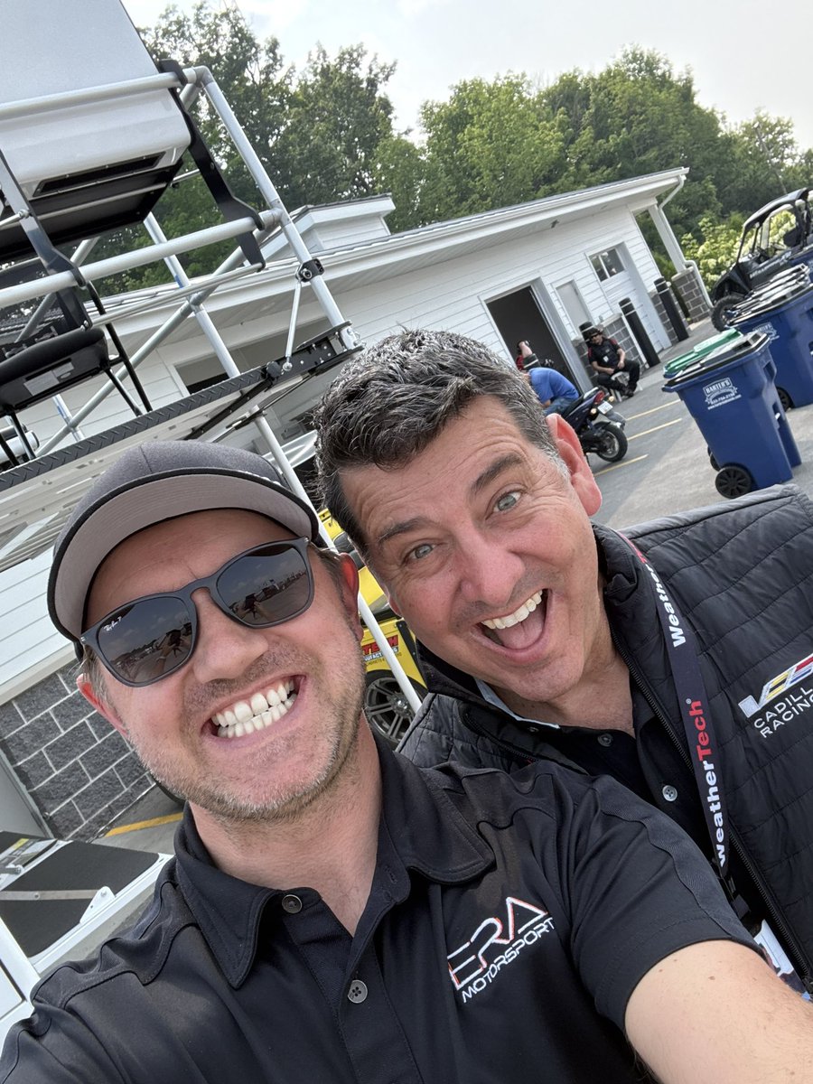 ryan_dalziel's tweet image. #thunderbuddy @starworkspeter