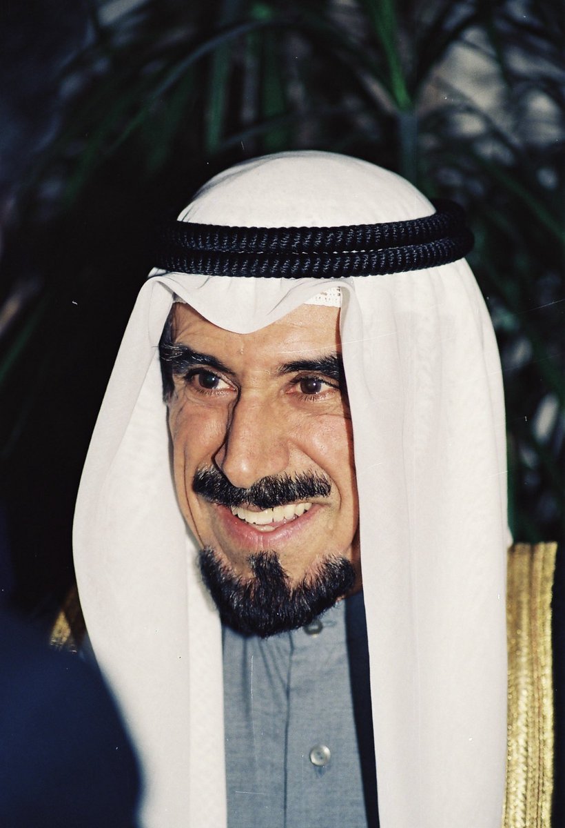 غزو الكويت  عشناها بألمها وتماسكنا وترابطنا
#الملك_فهد_بن_عبدالعزيز  بمواقفه الشجاعة وتماسكه القوي رحمه الله #السعودية 
الشيخ #جابر_الصباح  غدرت الكويت في عهده واستردها .. رحمه الله  #الكويت
الرئيس #حسني_مبارك رجل المواقف والوفاء
 رحمه الله #مصر
حفظ الله الامة الاسلامية والعربية