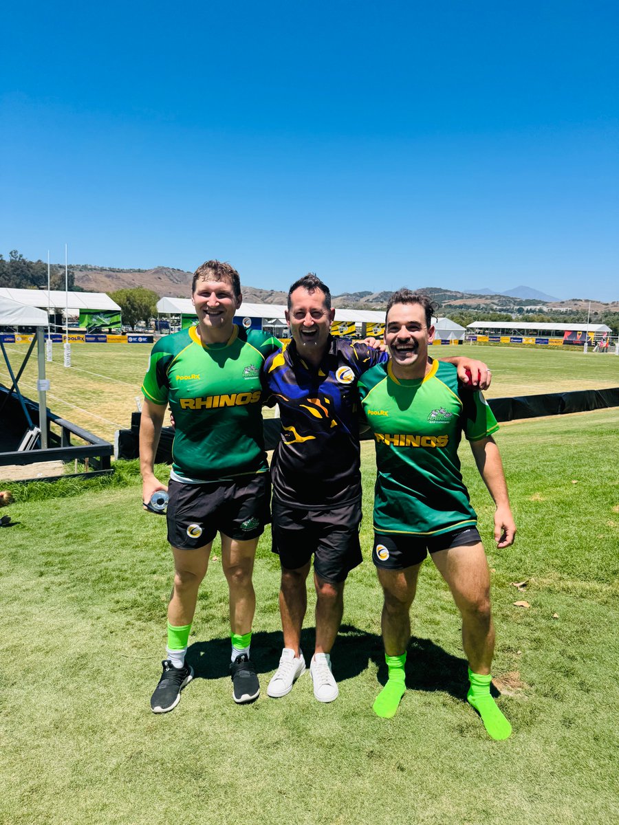 Magic day working <a href="/RugbyTens/">Rugby Tens Championship</a> Broadcast alongside <a href="/rugbyworldcup/">Rugby World Cup</a> winner <a href="/RedRosesRugby/">Red Roses</a> <a href="/KatMerchant14/">Kat Merchant</a> + sensation <a href="/nickheathsport/">Nick Heath</a> with so many brilliant players on display from 17 countries! 
Catch us Sunday rugbytens.com 🎙️