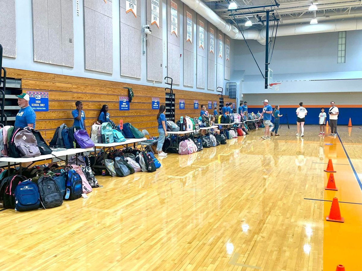 Greenville County Schools (@gcschools) on Twitter photo A big THANK YOU to everyone who participated in the annual United Way of Greenville County School Tools event at Carolina High School! Several thousand students received backpacks filled with school supplies, free-of-charge. <a href="/UWGreenvilleSC/">United Way of Greenville County</a> A big THANK YOU to everyone who participated in the annual United Way of Greenville County School Tools event at Carolina High School! Several thousand students received backpacks filled with school supplies, free-of-charge. <a href="/UWGreenvilleSC/">United Way of Greenville County</a>