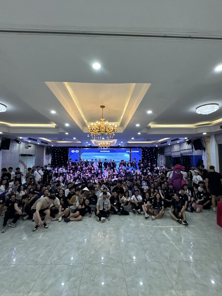 bฮ (@be_kindplss) on Twitter photo yeah this is another long thank-you post for everyone who supported and joined Vietnads 123Dzo Night, in case you donโt want to read
300+ attendees, over 1000 merch given out, tons of beer consumed! NADS is going crazy fr
huge thanks to <a href="/namdacus/">namdacus โจ</a> for helping me find the venues yeah this is another long thank-you post for everyone who supported and joined Vietnads 123Dzo Night, in case you donโt want to read
300+ attendees, over 1000 merch given out, tons of beer consumed! NADS is going crazy fr
huge thanks to <a href="/namdacus/">namdacus โจ</a> for helping me find the venues