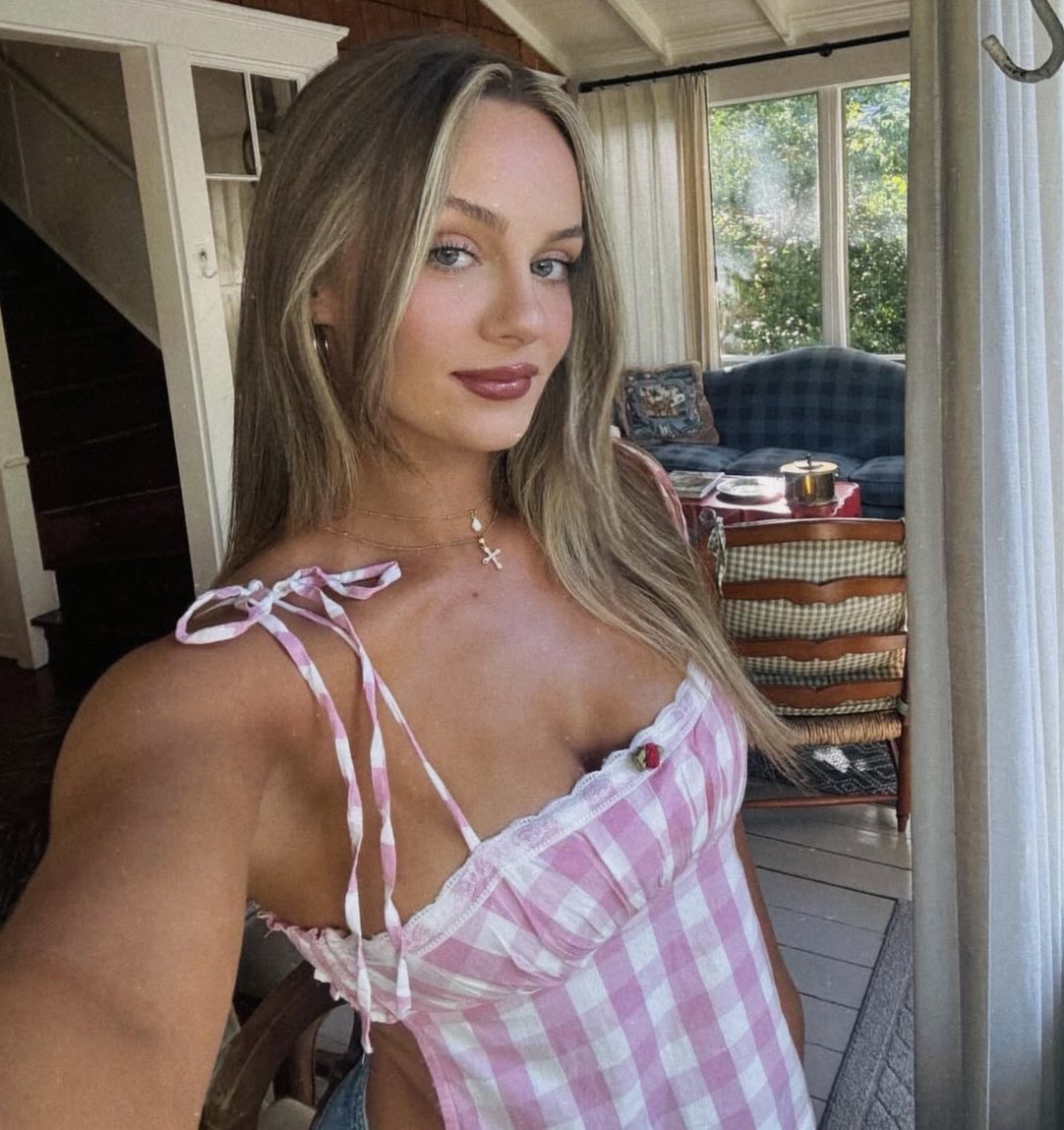 Stop and smell the roses. 🌹