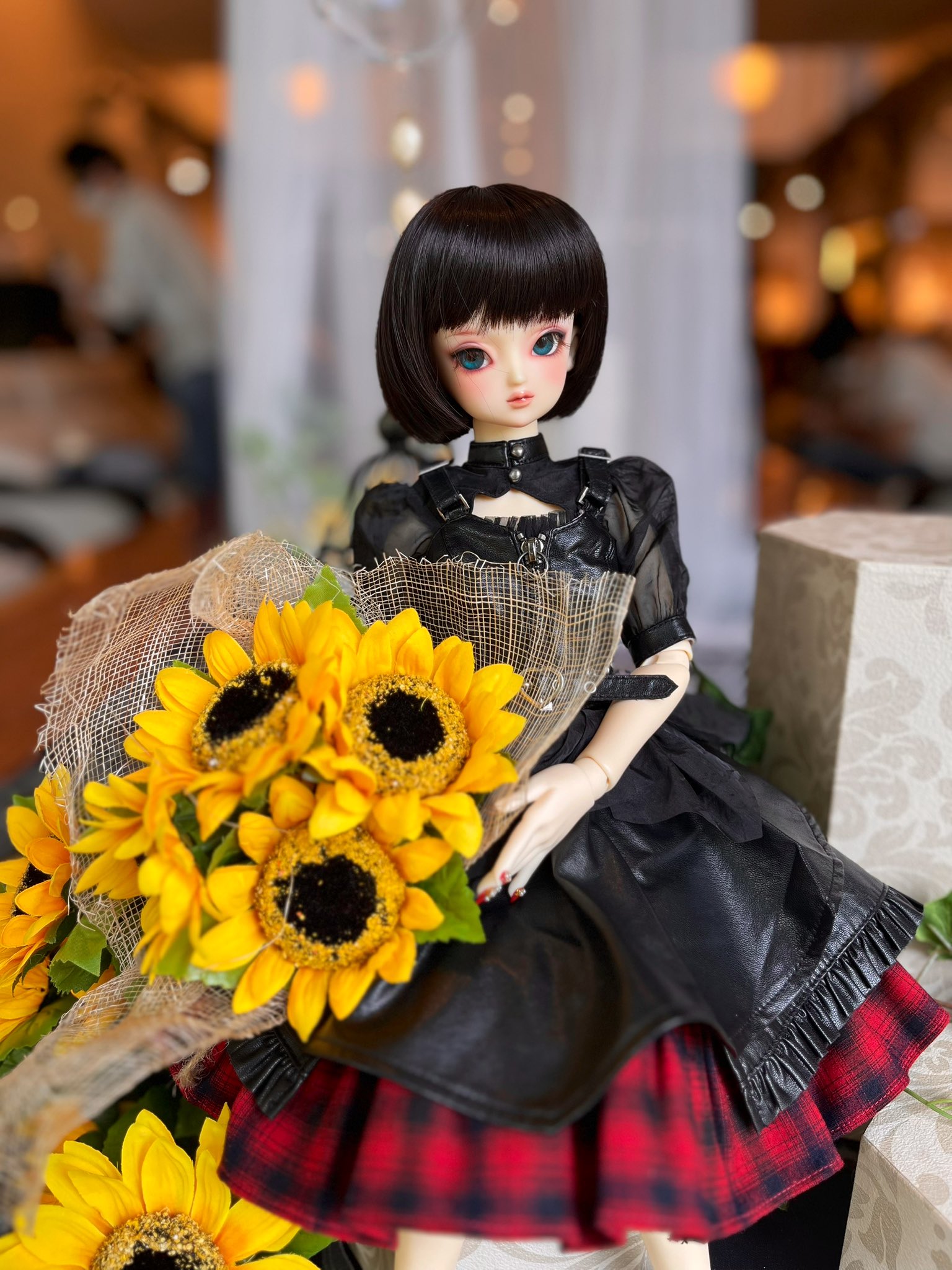 ✨せっちゃん✨ 美品✨カシニョール リトグラフ 『赤い花飾りの帽子』 柘榴🌗 on X: 