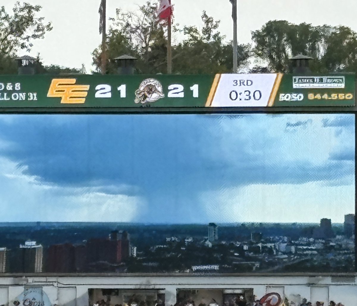 rodmaldaner's tweet photo. It wouldn’t be an August long without a storm. A bit of a delay for what is a great @GoElks game. #stormdelay https://t.co/D4ZdJmjz3T