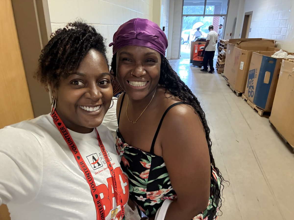 When your former students are thriving-Such a testament and blessing! I’m so proud of them! One is new to APS teaching 4th grade <a href="/APSHeritage/">Heritage Academy</a> and one is working and has kids attending APS schools!! 
#Impact
#MillerGroveHighSchool
#ILovetoSeeIt