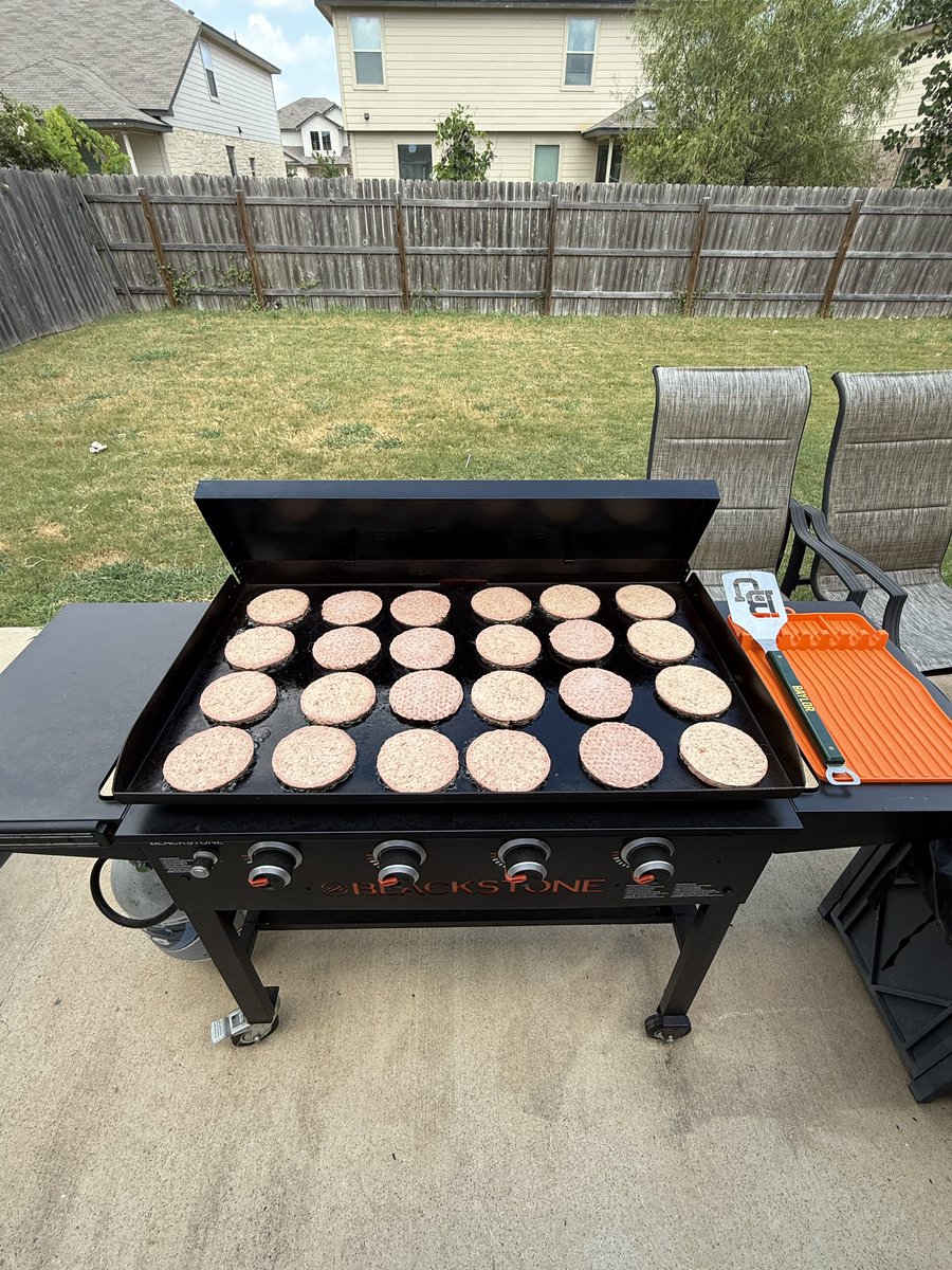 2025 Annual <a href="/WacoUFootball/">Waco University Football</a>  O-LINE Cookout! Great fellowship before we get the season started!
