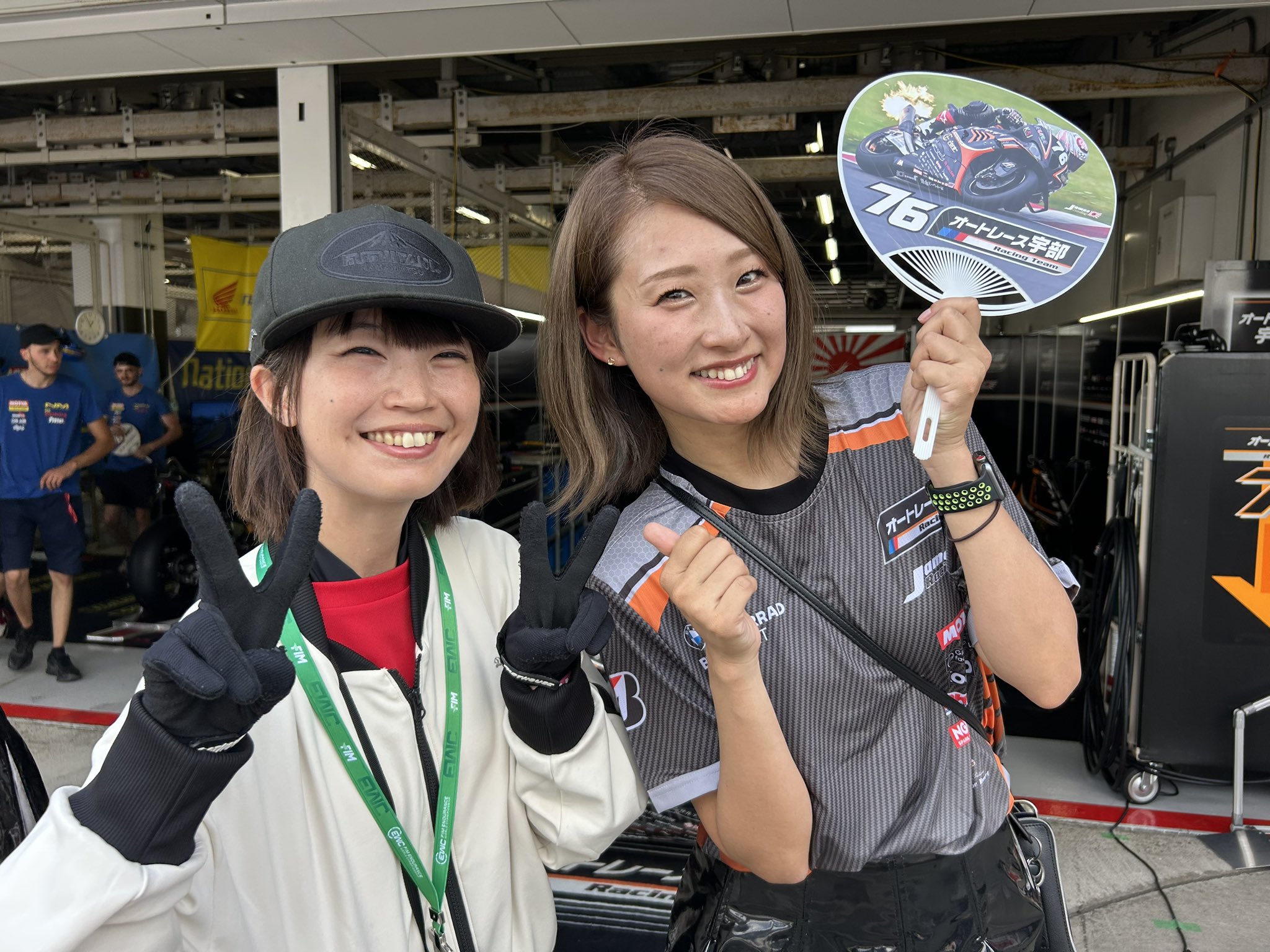 らたはたは KAWASAKI Ninja ZX-25R メタリックスパークブラック×パール
