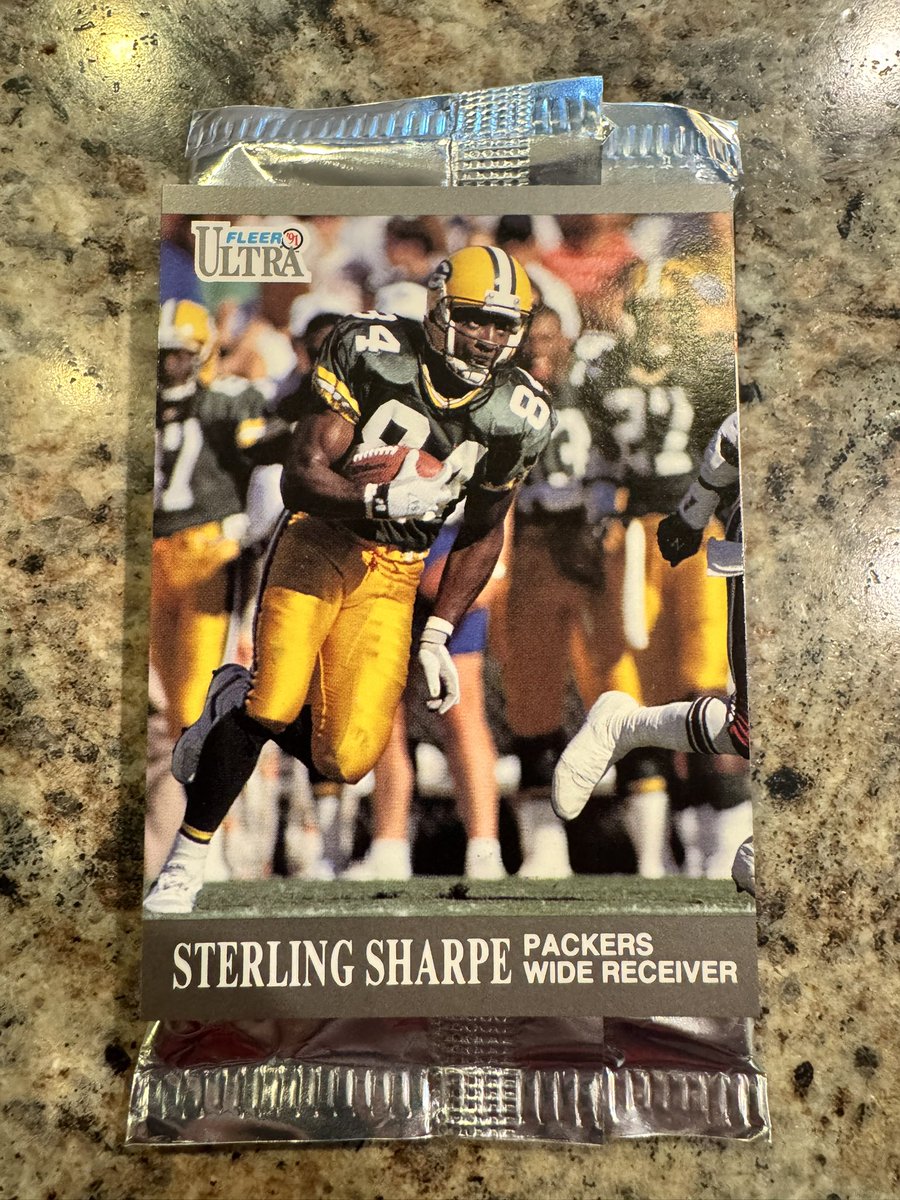 Bryan Haskins (@bryanhaskinsesq) on Twitter photo Went to a yard sale this morning and bought a box of cards. Found this unopened 1991 Fleer Ultra pack. Ripped it open and first card out the pack was this pristine Sterling Sharpe card.
Must’ve been fate. Congrats on the induction, <a href="/Thro284/">Sterling Sharpe</a>. Now to get a H.O.F. autograph on it! Went to a yard sale this morning and bought a box of cards. Found this unopened 1991 Fleer Ultra pack. Ripped it open and first card out the pack was this pristine Sterling Sharpe card.
Must’ve been fate. Congrats on the induction, <a href="/Thro284/">Sterling Sharpe</a>. Now to get a H.O.F. autograph on it!