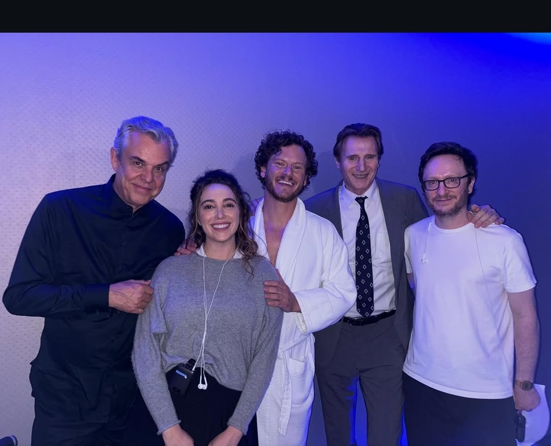 Everyone go see The Naked Gun directed by Akiva Schaffer💕💕💕