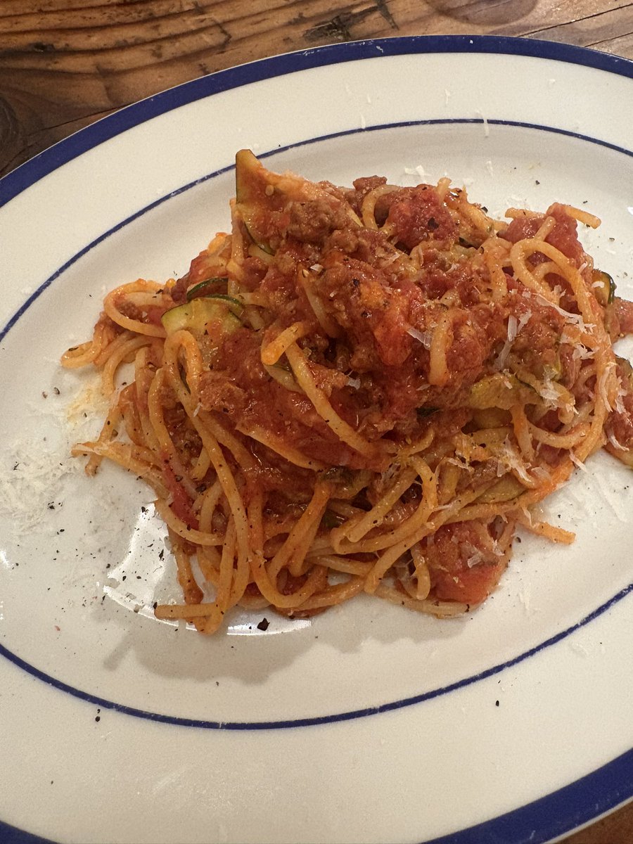 reinishikerry's tweet image. おはようございます😊
昨日は暑かった💦ですねー
娘が昨日から来ています
むつの夜の涼しさは感動だそうです笑
昨夜は娘のリクエストでmenou近所にあれば毎日行きたいそうです😊
#代官山
#むつ市
#menou