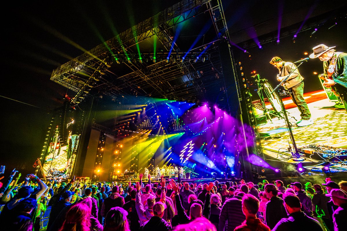 Dead & Company (@deadandcompany) on Twitter photo For this is all a dream we dreamed
One afternoon, long ago 🌹
Happy Birthday, Jerry.
Thank you to Grahame Lesh + <a href="/BillyStrings/">Billy Strings</a> for helping us kick things off in Golden Gate Park. See you all again tonight! For this is all a dream we dreamed
One afternoon, long ago 🌹
Happy Birthday, Jerry.
Thank you to Grahame Lesh + <a href="/BillyStrings/">Billy Strings</a> for helping us kick things off in Golden Gate Park. See you all again tonight!