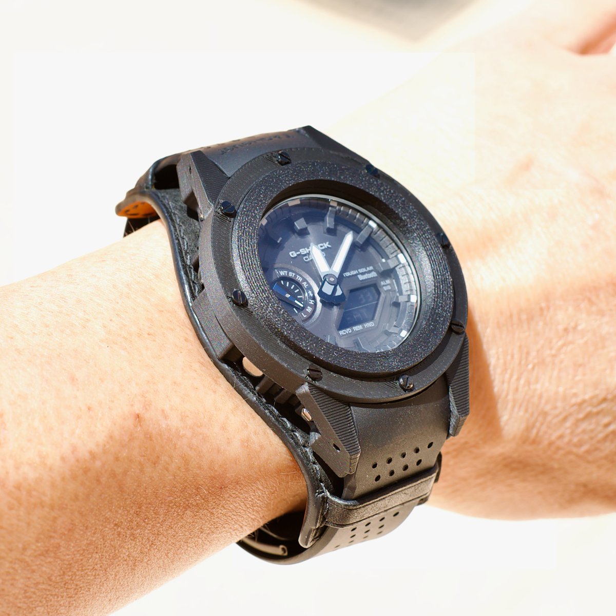 ネジ
ラバーベルト
リングの素材変えて質感ちがい
ていねにプリント

だいじ　っすな

まあまあ身につけられるレベルになってきた
あなうれし
不思議な快感ｗ