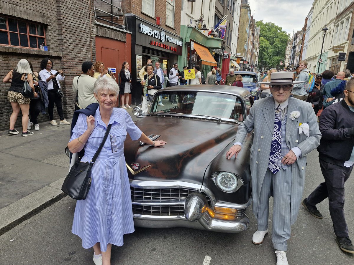 George Skeggs Robert Henry tweet media