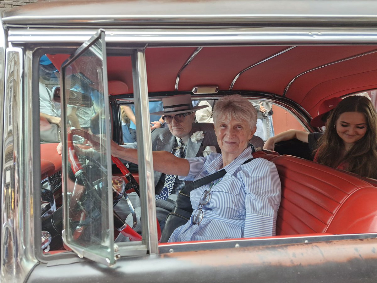 George Skeggs Robert Henry tweet media