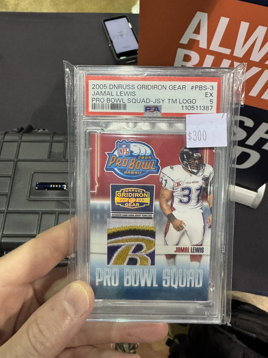 My favorite pickup from the show. 

Amazing three days walking the floor and hanging out with other collectors. 

Only added four cards to my collection but had a blast.