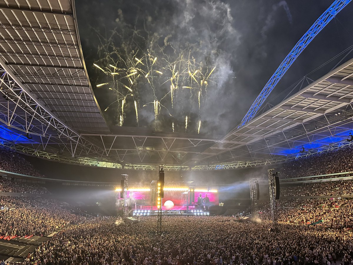 That was amazing. #Oasis
