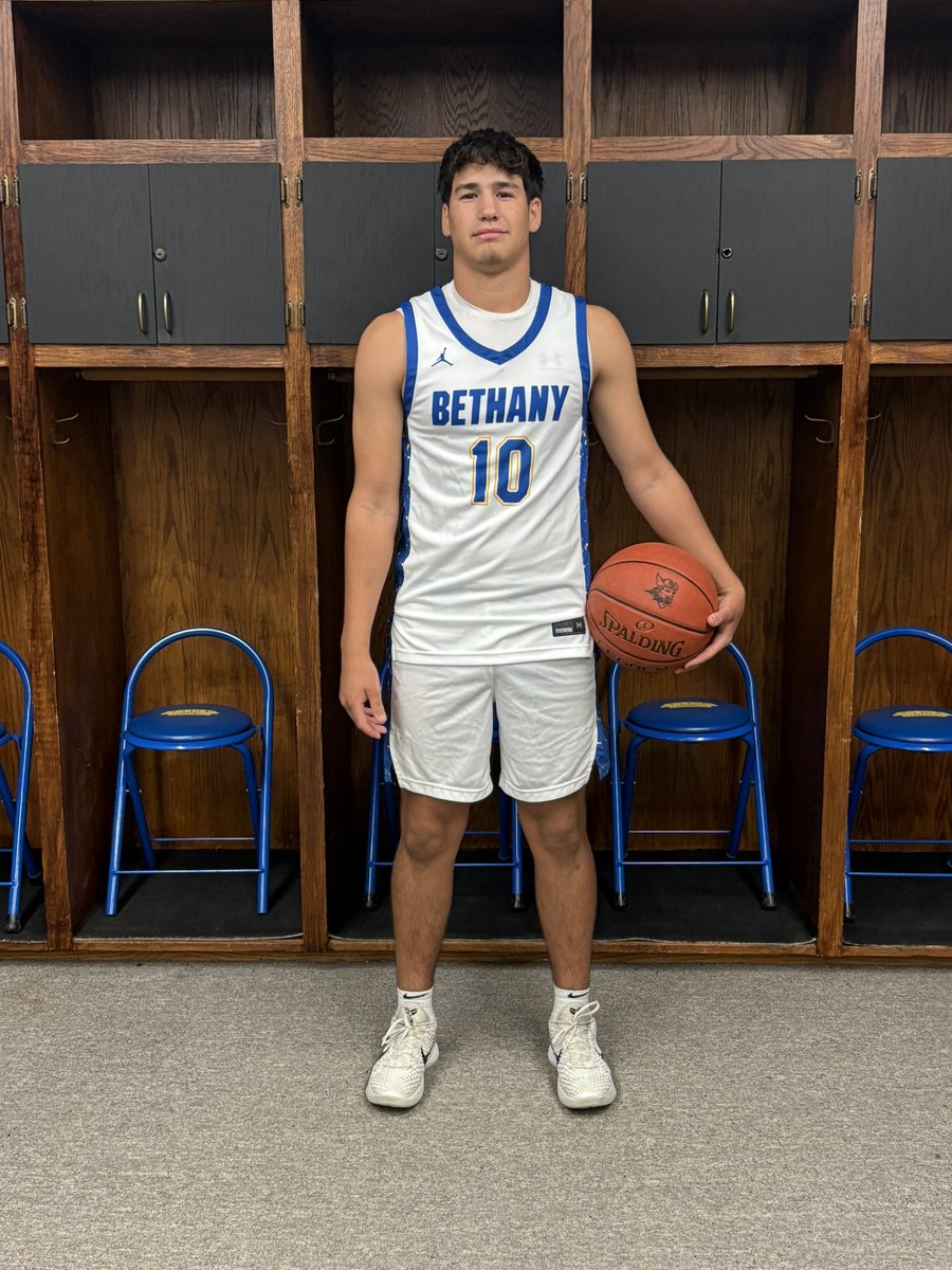 Ben DeVader tweet media