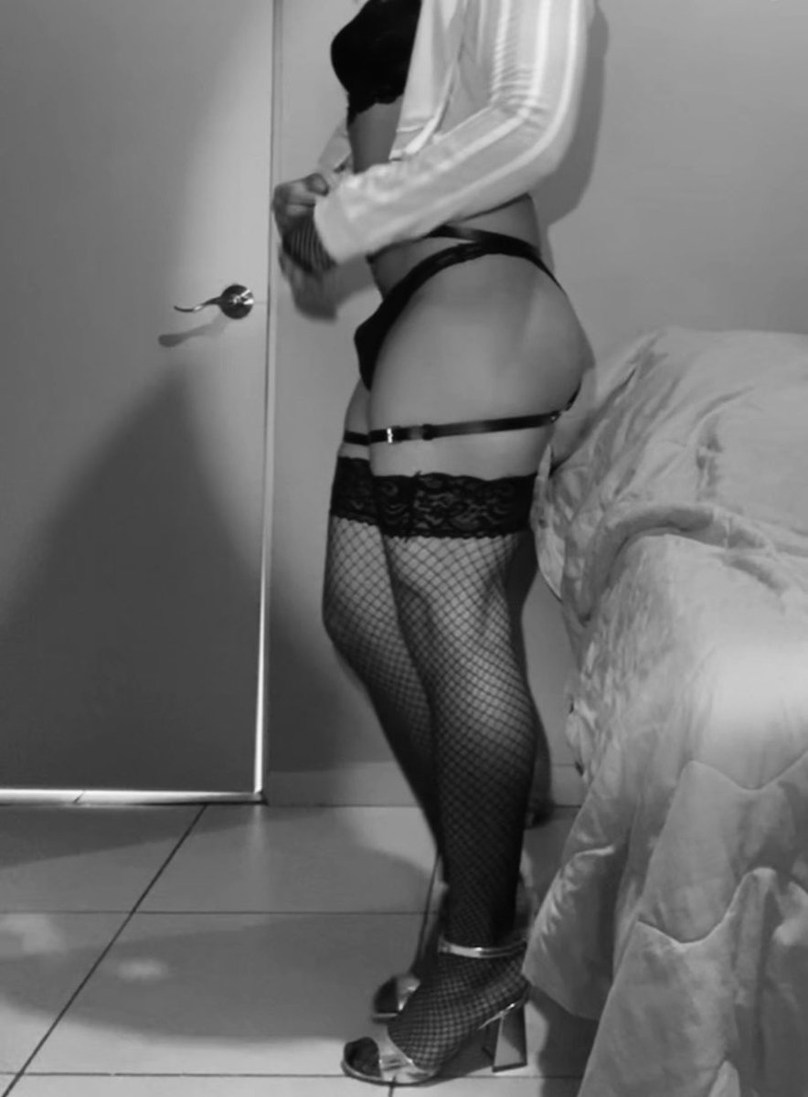 sofiafloresuwu's tweet photo. alguien con lugar?🥺🔥 #femboy #sissy #trapito #feminization #encuentrogaymty #femboyculon #scortmty #putadesdechiquita https://t.co/Yl3rvA1zWu