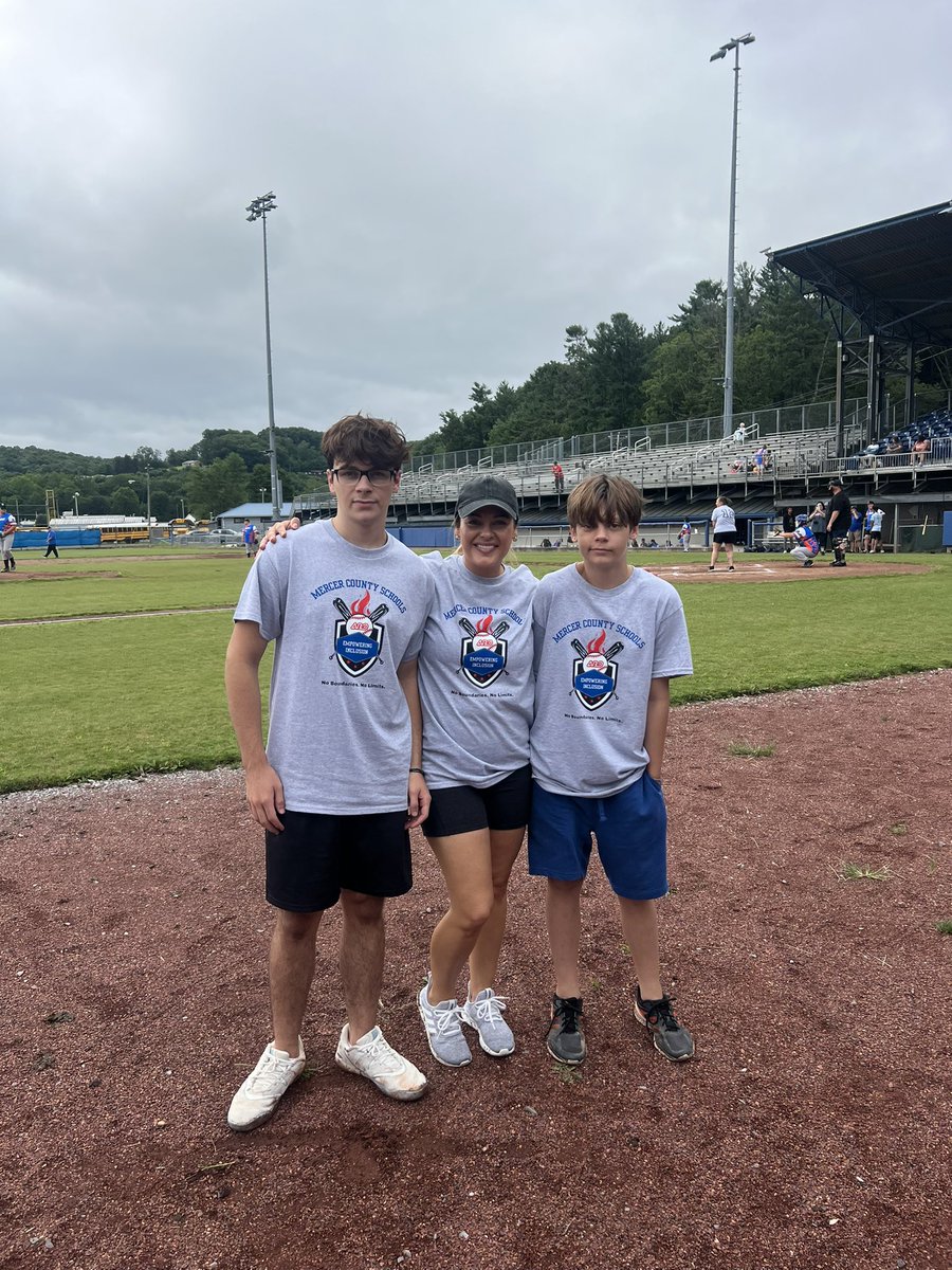 mercer_schools's tweet photo. What a day for inclusion and community with the Bluefield Railbirds ABO! ⚾ Our MCS team had a blast with these talented athletes. Huge thanks to the players for their inspiring spirit! ❤️ #MercerCountySchools #BluefieldRailbirdsABO #CommunityBaseball #InclusionMatters https://t.co/Guj6vVFGeh