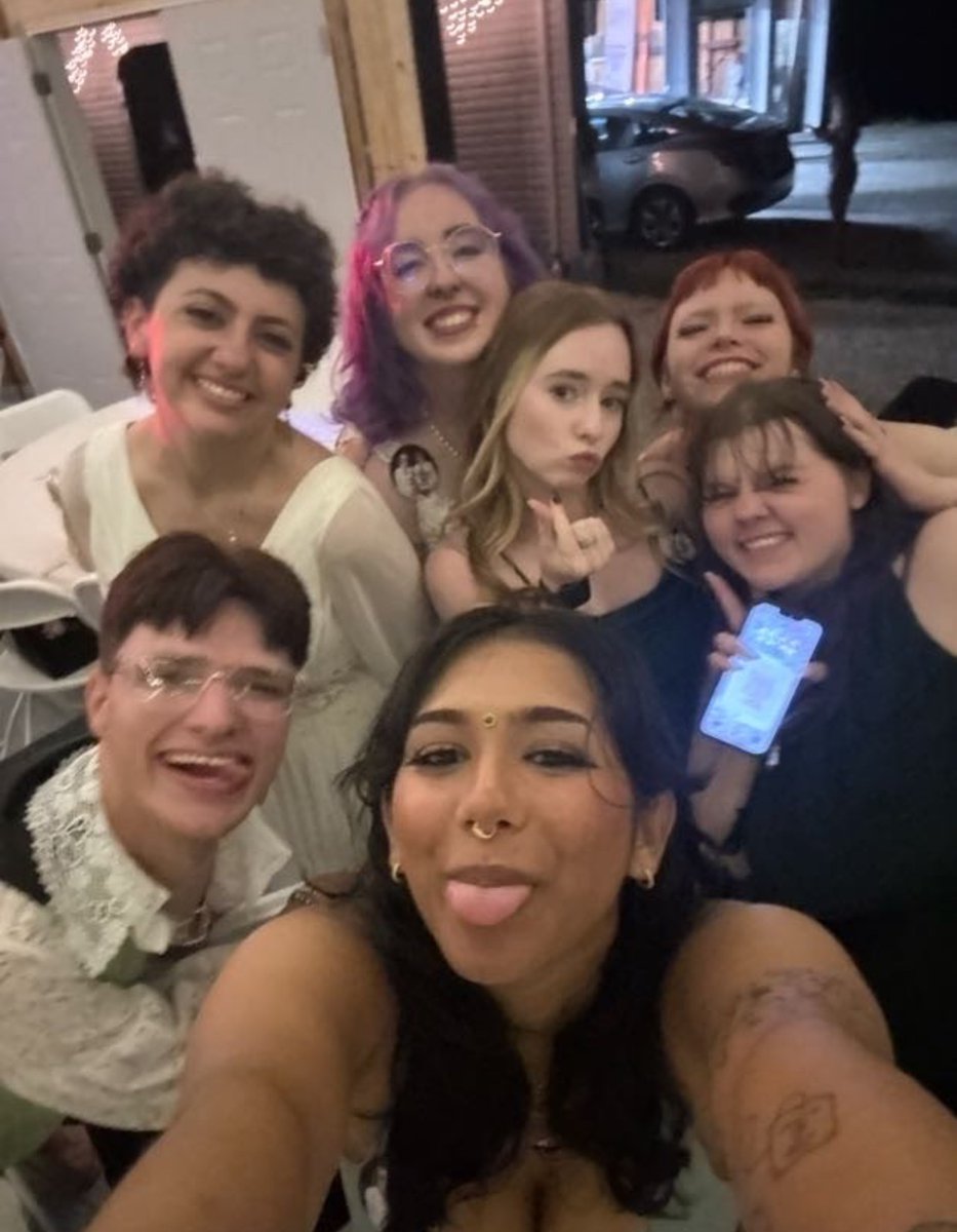 luvrofyoongi's tweet photo. Saw the most amazing people get married yesterday! I love you Sean &amp; Anneke! Your wedding was truly such a beautiful thing to experience 💕 https://t.co/qoORIhySKQ