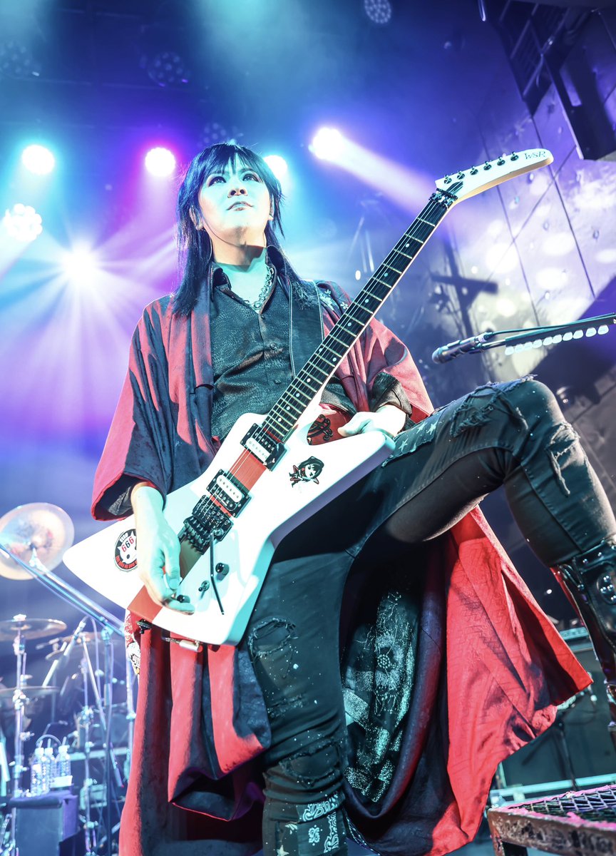 プーリア・コジャステハペイ　ULTRA VIOLENT 写真集　550BC chisato@PENICILLIN on X: 