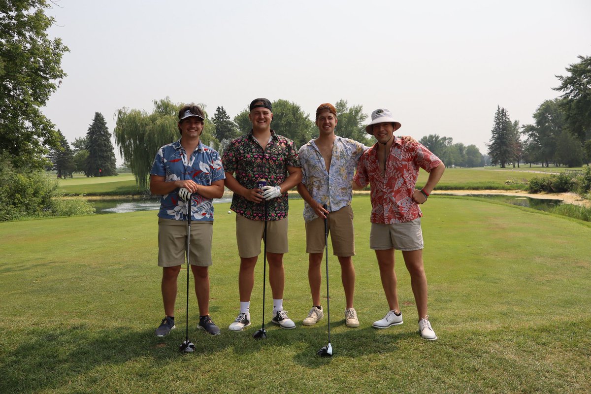 SNCfootball's tweet photo. Thank you to all of those that attended our 4th annual alumni, friends, and family golf outing! Great event to kickoff the upcoming season!!! 

🟢⚔️🟡
#GoGreenKnights l #GKC https://t.co/eZTJC5nPGg