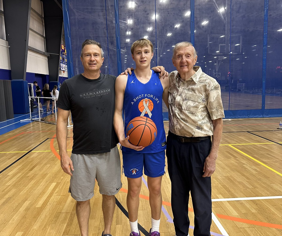ASFL Challenge:

<a href="/ElyseMacdonough/">Elyse MacDonough</a> won the girls' division with her grandfather in mind.

<a href="/xavierabreu__/">Xavier Abreu</a> won the boys' division with his grandmother in mind.

Many more shot for the greater good. Story from Hanover: bostonglobe.com/2025/08/02/spo… <a href="/GlobeSchools/">Boston Globe Schools</a> <a href="/ASFL_Shoot4Cure/">A Shot For Life™</a> <a href="/Slo_24/">Mike Slonina</a>