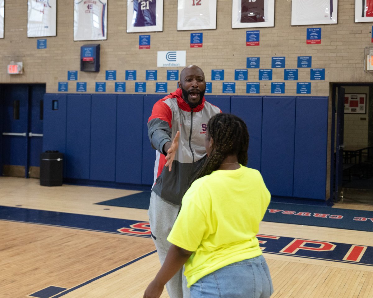 Stepinac Basketball tweet media