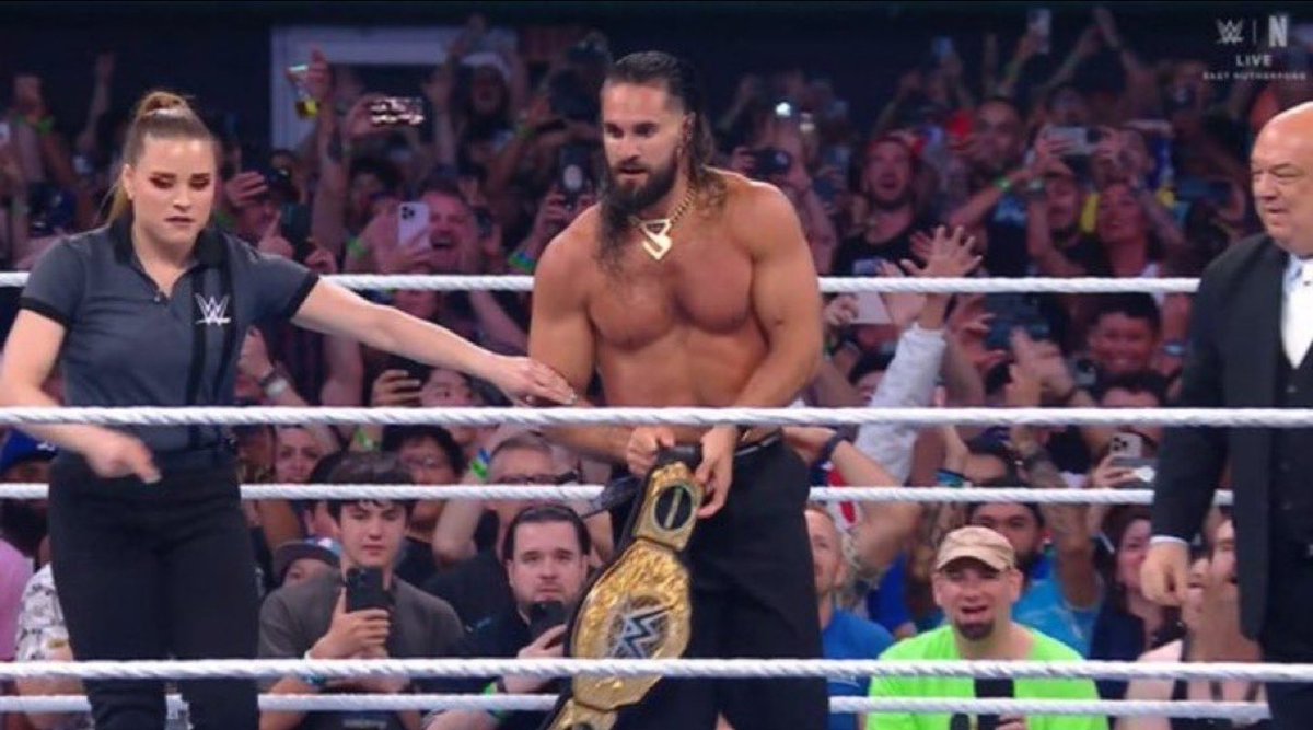 Seth Freakin’ Rollins does it again!!!! This time with the “Ruse of the century” 😉. This is why I love WWE!! #SummerSlam    #WWESummerSlam #WWE #SethRollins