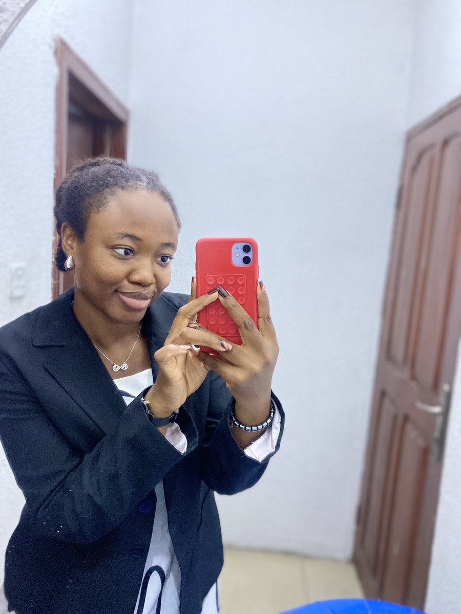 theonlysewa's tweet photo. Passing the bar exams and happy birthday to me🌚! Don’t play ❤️ https://t.co/l5OfgBmNTs