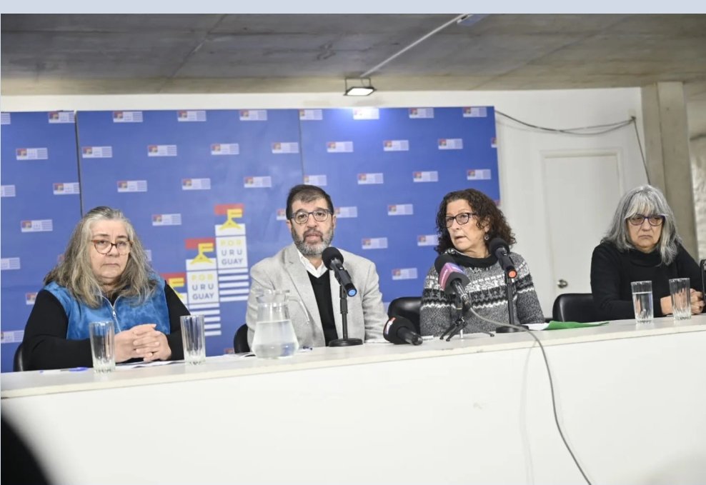 Homenaje compañeros en el Plenario Nacional Carlos Coitiño. frenteamplio.uy/homenaje-a-com…
