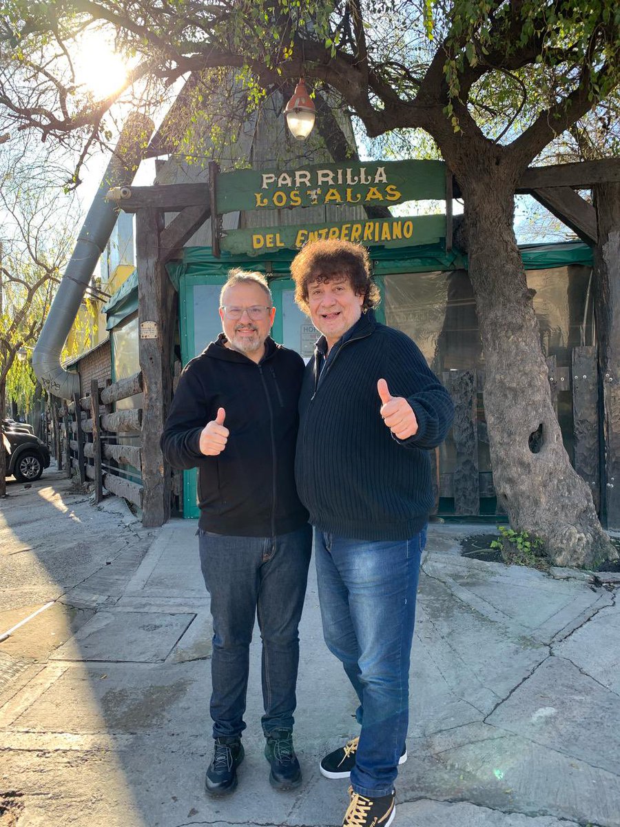Diego Valenzuela (@dievalen) on Twitter photo Con el primer candidato a Concejal de <a href="/LLAenPBA/">Alianza La Libertad Avanza - PBA</a> en San Martin, Daniel Mollo, en un icono de la gastronomía del gran Buenos Aires: la parrilla Los Talas del Entrerriano. El fuego hecho con leña no se apaga nunca. Con el primer candidato a Concejal de <a href="/LLAenPBA/">Alianza La Libertad Avanza - PBA</a> en San Martin, Daniel Mollo, en un icono de la gastronomía del gran Buenos Aires: la parrilla Los Talas del Entrerriano. El fuego hecho con leña no se apaga nunca.