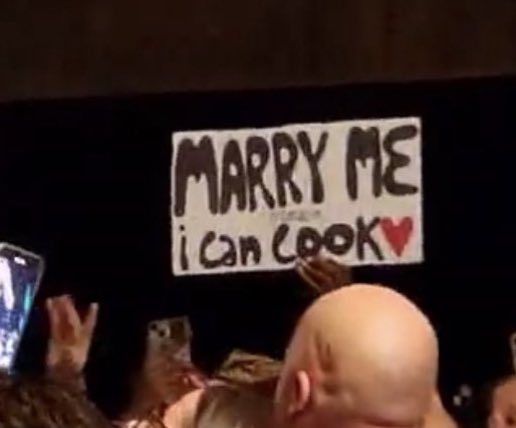 harry to louis in 2010