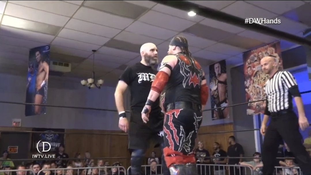 WHAT A SURPRISE! NICK GAGE VS. GRINGO LOCO AT DREAMWAVE! #DWHands
