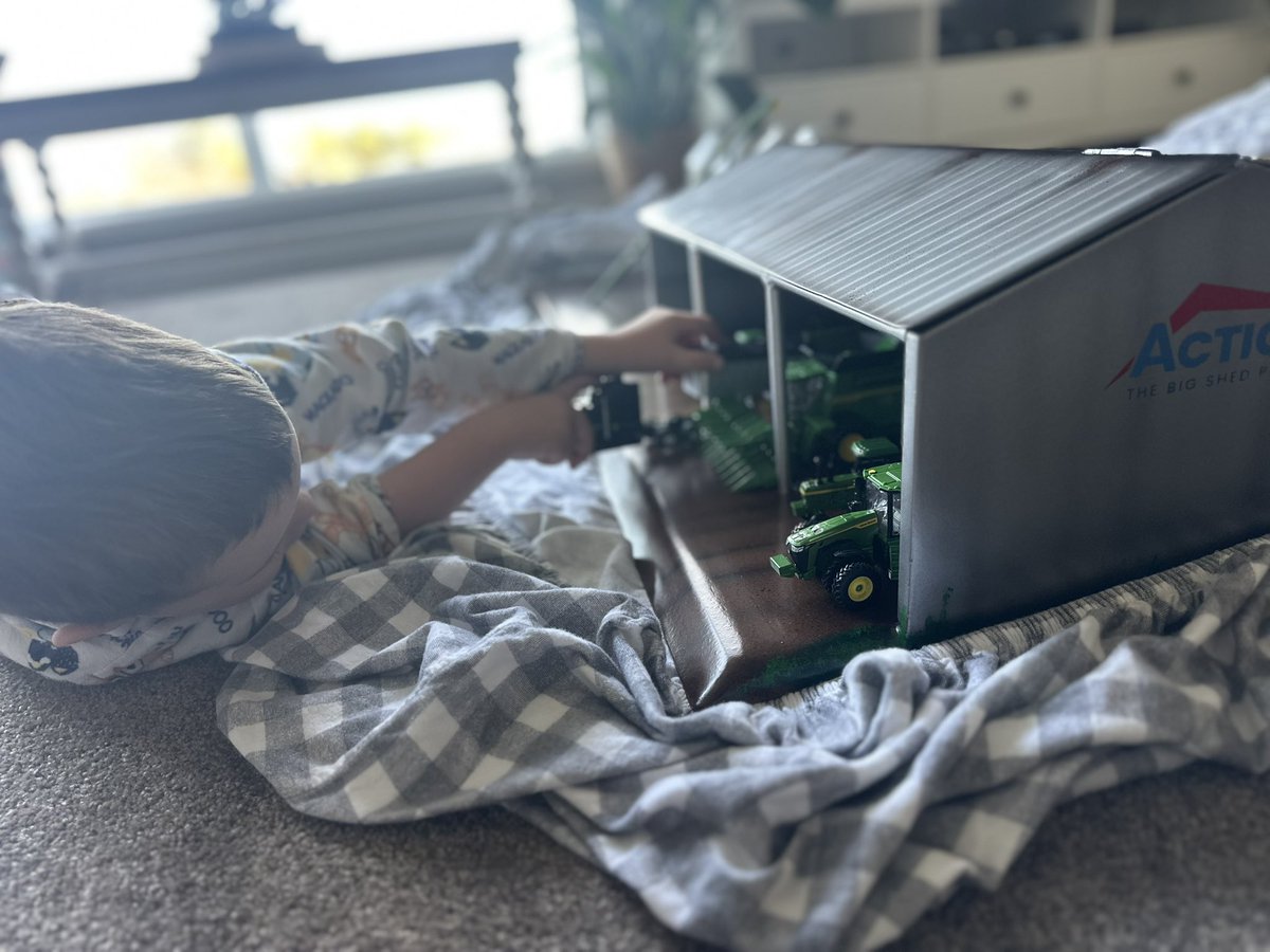 Built Jeddy my dream shed for his third birthday 🎁 
<a href="/ActionSteel/">Action Steel</a>