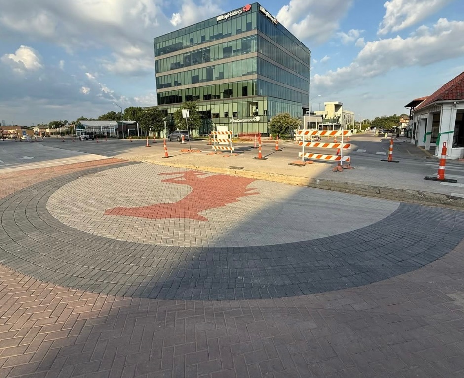 SMU Enjoyer (Certified) (@smuhypemachine) on Twitter photo Theyโre installing a Mustang logo mosaic at the intersection of Hillcrest and Daniel. I love all the support from the city embracing SMU over the last few years. Theyโre installing a Mustang logo mosaic at the intersection of Hillcrest and Daniel. I love all the support from the city embracing SMU over the last few years.
