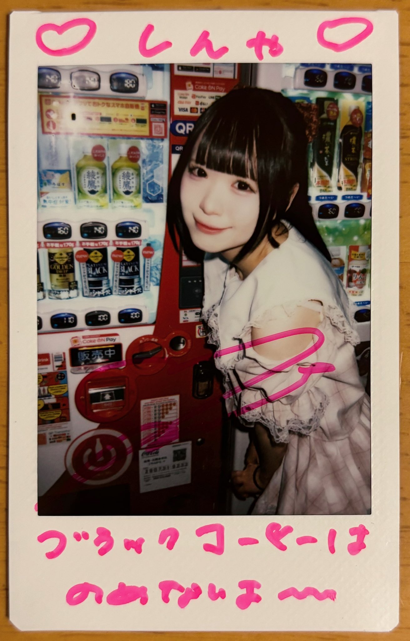 しぃやん様 チェキ Amazon | FUJIFILM インスタントカメラ チェキ instax mini 25