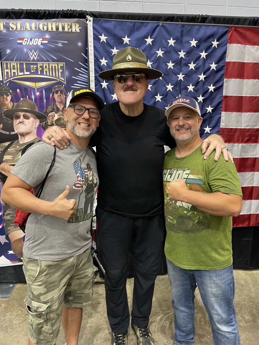 lee3gann's tweet photo. Always great meeting @_SgtSlaughter! #wwe #GIJoe #sgtslaughter https://t.co/yulBR07IQI