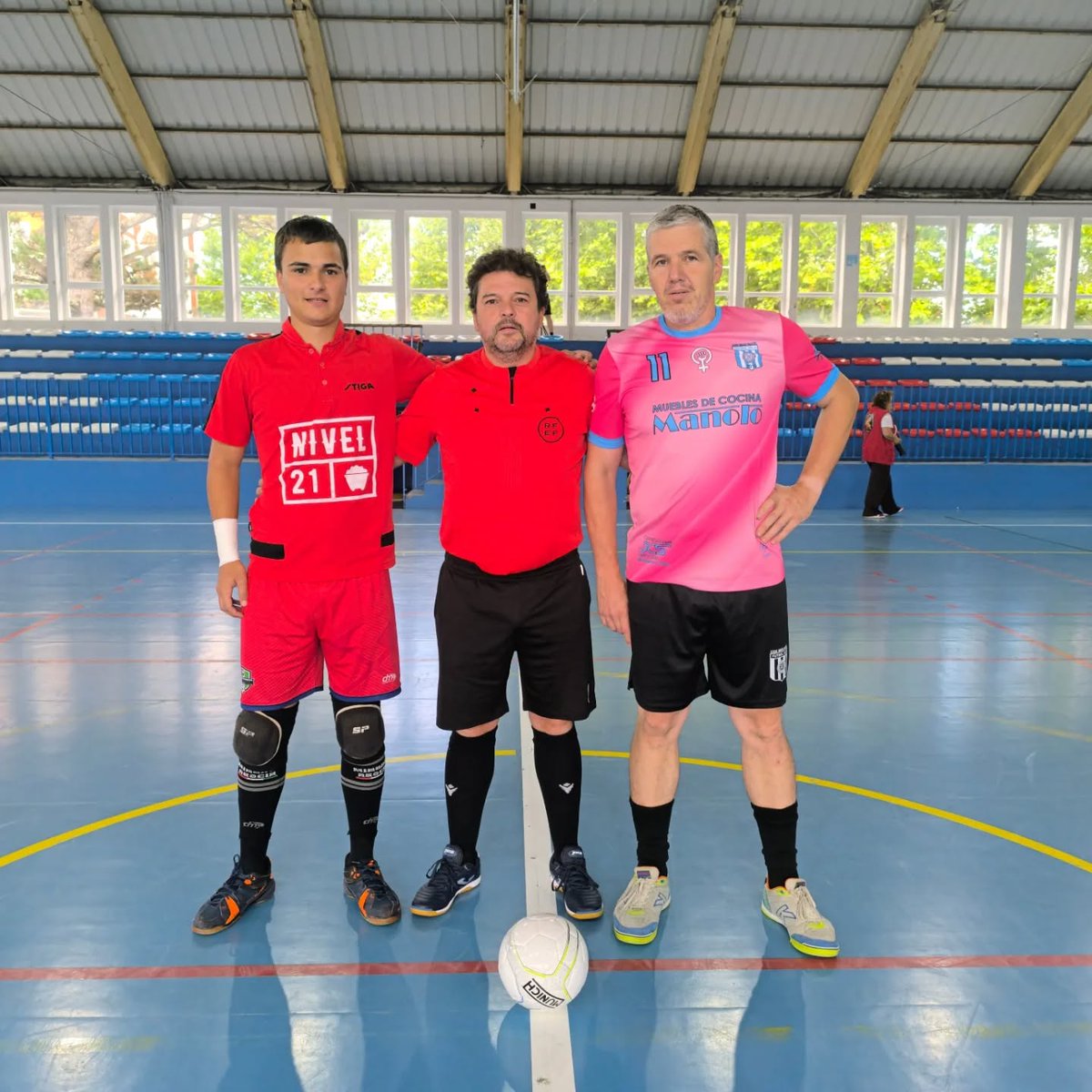 XXV EDICIÓN 24 HORAS DE POLANCO 
Resultados 1 Jornada
Veteranos y noveles 5-2 Mar Rock
Peter pan 2-1 Katanga Sleep
Rinconada FS 2-5 Cosas de Dos
Latinos 3-9 El Minchon
Donde Lety 5- 5 DSC
+ info ➡️polancofutsalcup.com/2025/08/02/res…