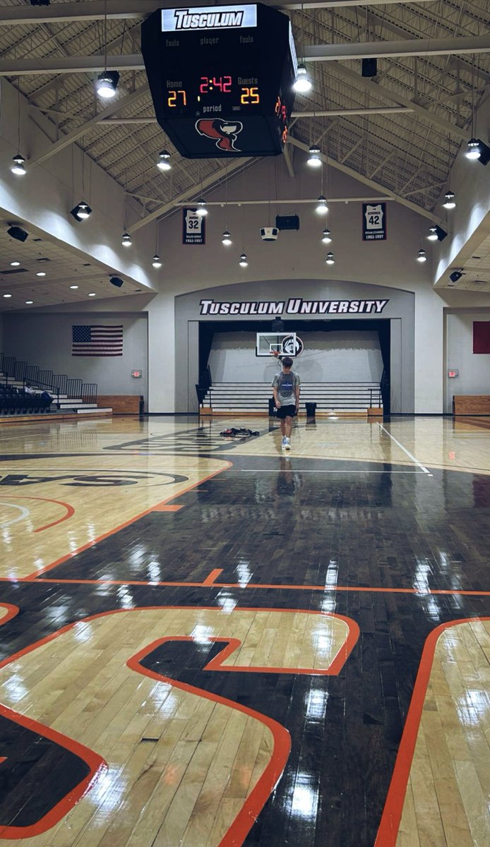 Had a great time at <a href="/TusculumMBB/">Tusculum Men’s Basketball</a> elite camp today!  Thank you <a href="/CoachJTBurton/">JT Burton</a> for having me and <a href="/CoachJ_Miller1/">Jackson Miller</a> for the invite!  <a href="/CourtneyHoops90/">Courtney Asher Smith</a> <a href="/AndrewForce8/">Andrew Force</a>  <a href="/PrepHoopsTN/">Prep Hoops Tennessee</a> <a href="/KevinMoses38/">Kevin Moses LLC</a>
